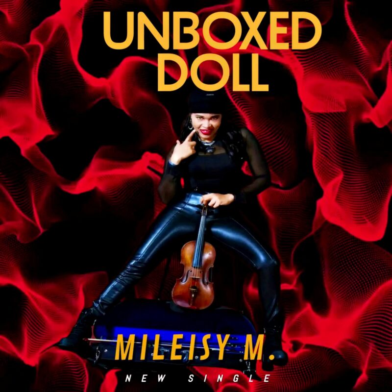 UNBOXED DOLL MILEISY M. Cover Album 1