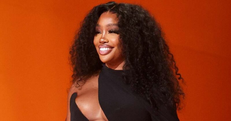 SZA Flaunts Body In Sexy New Video