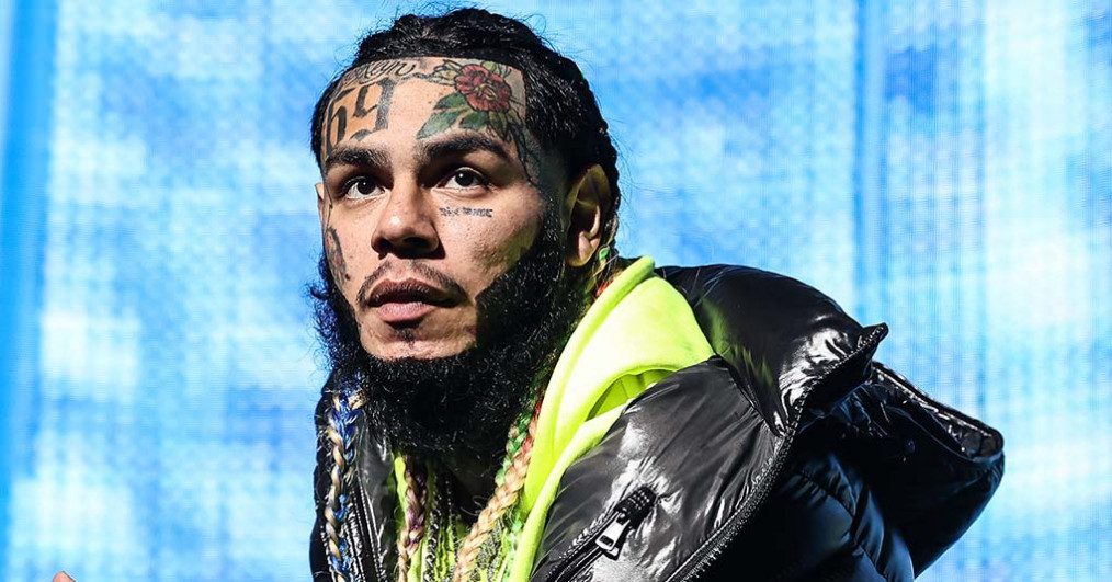 6ix9ine Almost Hit With Beer Can After Inciting Fans At Baseball Game