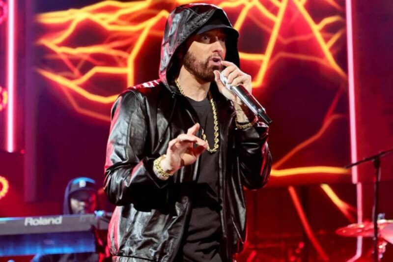Eminem’s Milestone: 16 Years Sober – Social Media’s Reaction