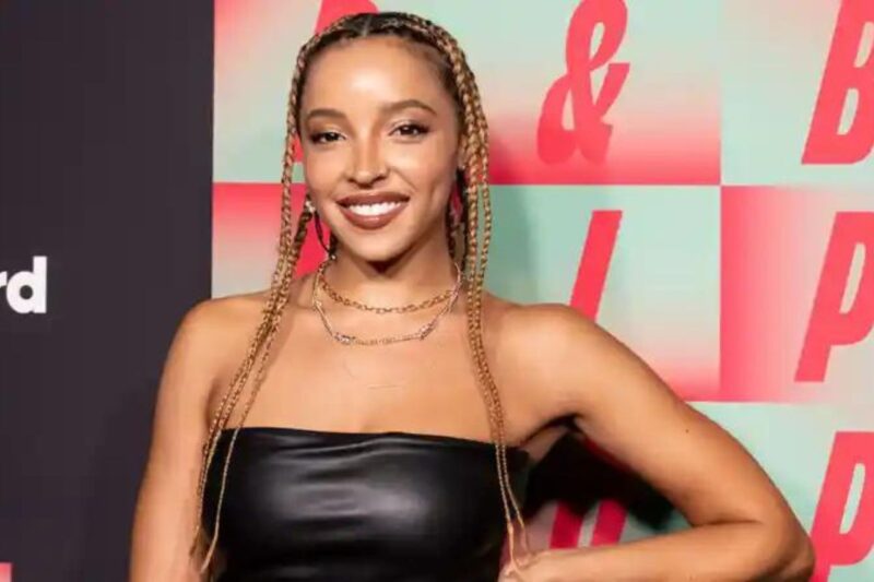 Tinashe Teams Up with SoundCloud for “Match My Freak World Tour” DJ Contest