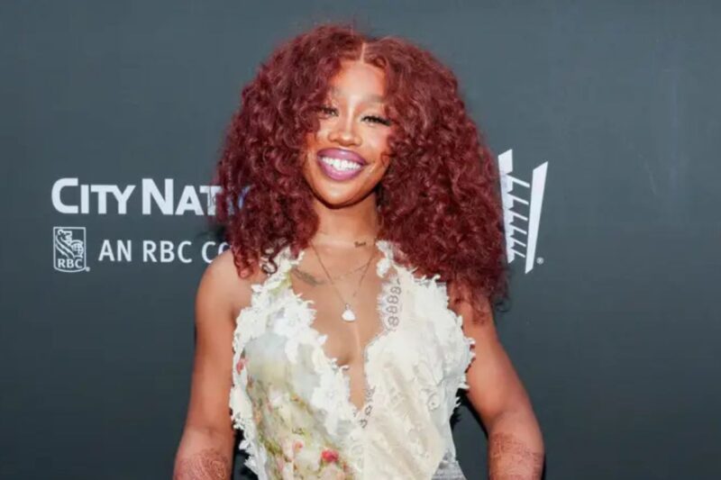 SZA Urges Fans to Vote or Face Consequences in Presidential Election