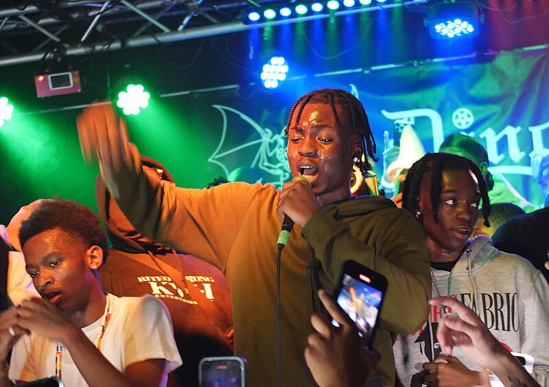 41 group performing live