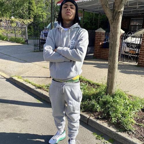 A picture containing outdoor, tree, road, ground

Description automatically generated