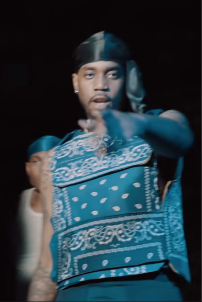 A picture containing person

Description automatically generated